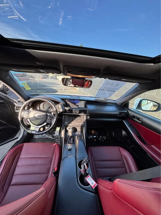 2020 Lexus IS 3rd Gen - Image 7 of 9