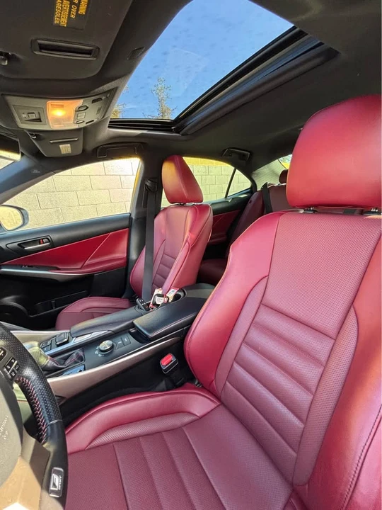 2020 Lexus IS 3rd Gen - Image 5 of 9