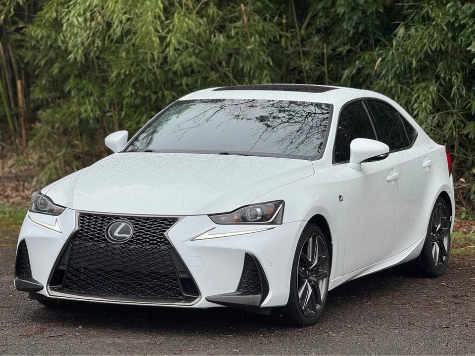 2020 Lexus IS 3rd Gen - Image 2 of 10
