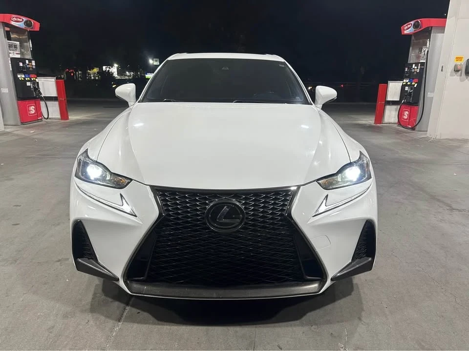 2020 Lexus IS 3rd Gen - Image 2 of 20