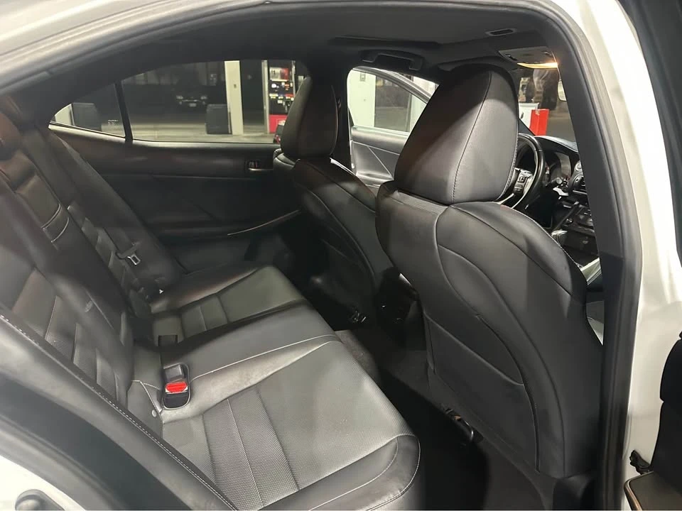 2020 Lexus IS 3rd Gen - Image 14 of 20