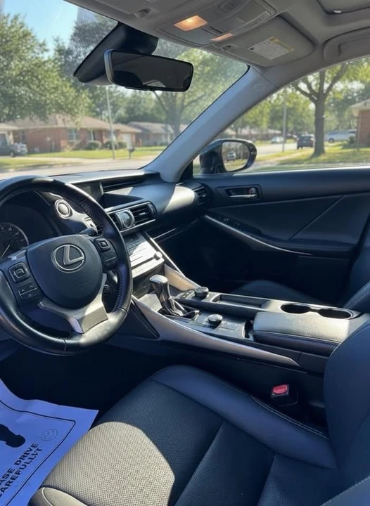 2020 Lexus IS 3rd Gen - Image 15 of 17