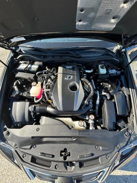 2020 Lexus IS 3rd Gen - Image 12 of 17