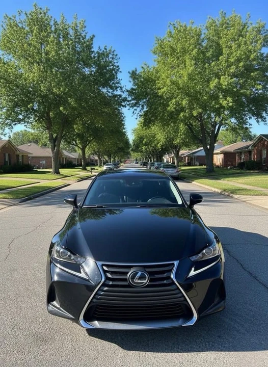 2020 Lexus IS 3rd Gen - Image 11 of 17