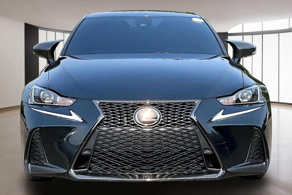 2020 Lexus IS 3rd Gen - Image 5 of 31