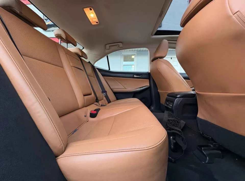 2020 Lexus IS 3rd Gen - Image 14 of 14