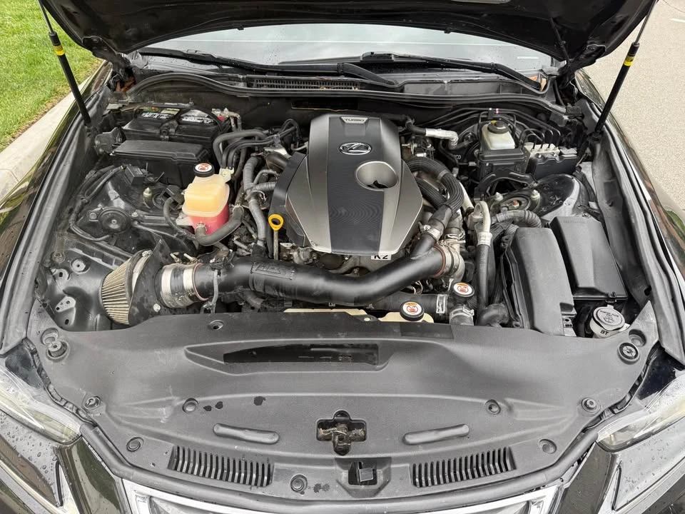 2020 Lexus IS 3rd Gen - Image 17 of 19