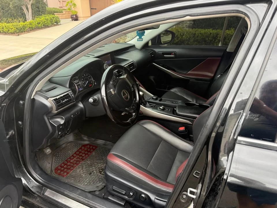 2020 Lexus IS 3rd Gen - Image 14 of 19