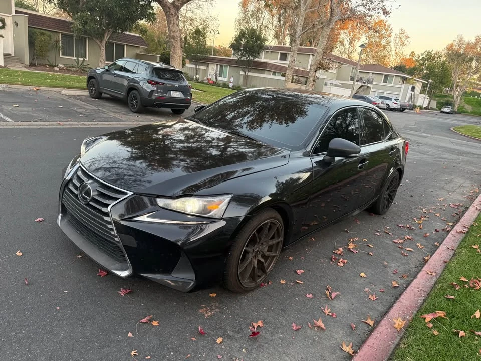 2020 Lexus IS 3rd Gen - Image 2 of 19