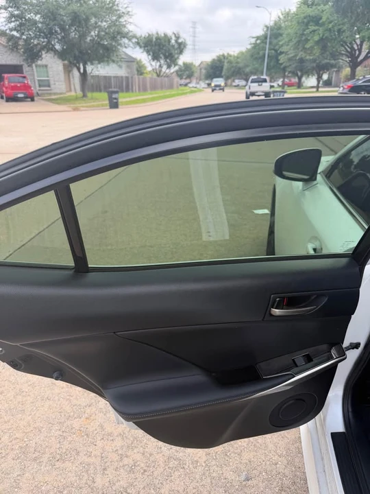 2020 Lexus IS 3rd Gen - Image 8 of 10