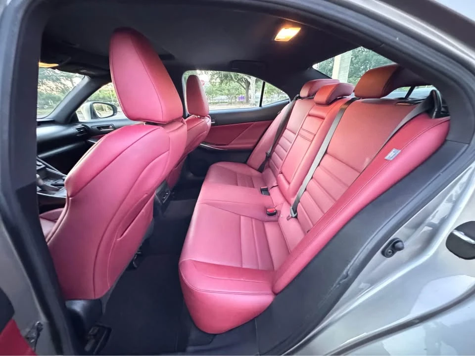 2020 Lexus IS 3rd Gen - Image 12 of 20