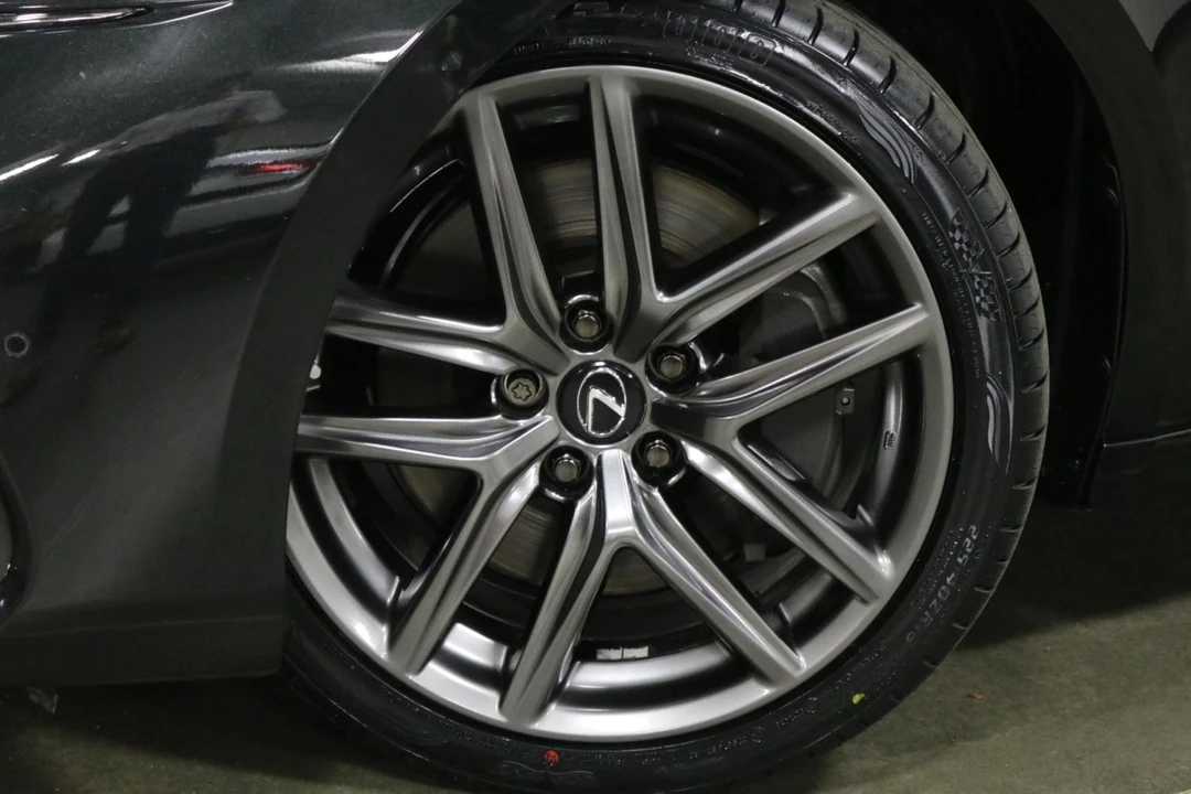 2020 Lexus IS 3rd Gen - Image 11 of 12