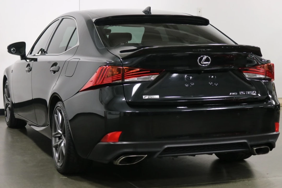 2020 Lexus IS 3rd Gen - Image 7 of 12