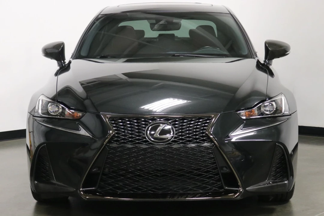 2020 Lexus IS 3rd Gen - Image 3 of 12