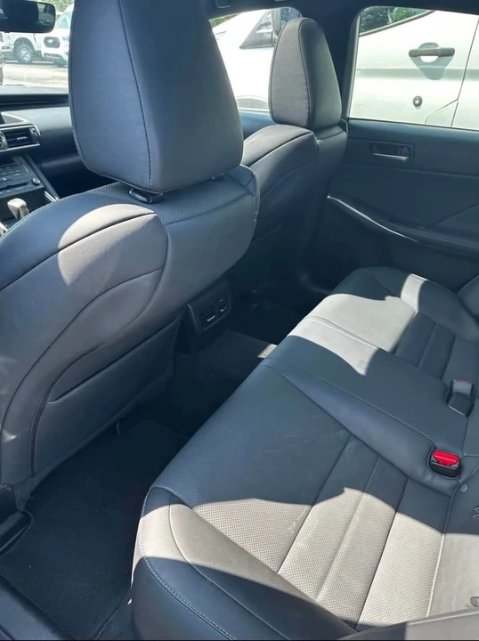 2020 Lexus IS 3rd Gen - Image 9 of 10
