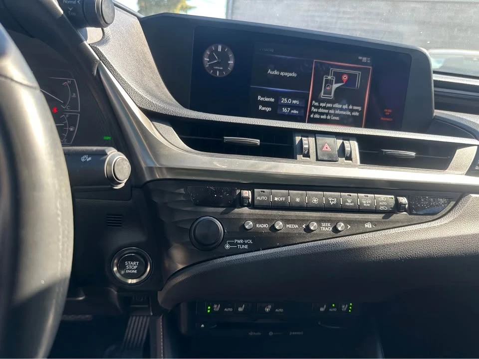 2020 Lexus IS 3rd Gen - Image 5 of 13