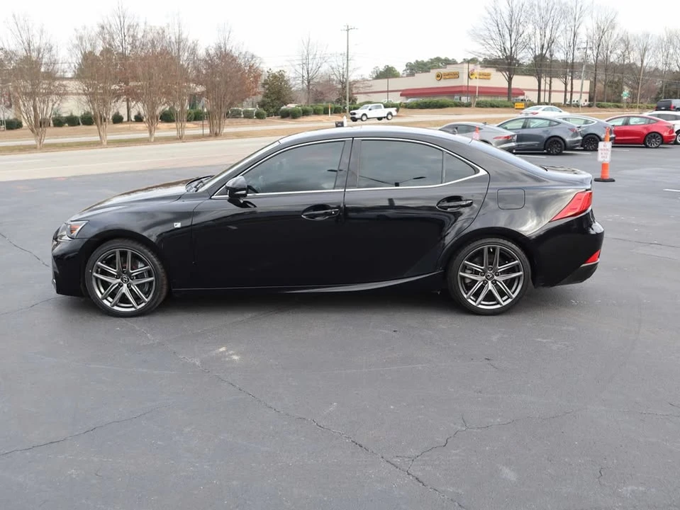 2020 Lexus IS 3rd Gen - Image 14 of 17