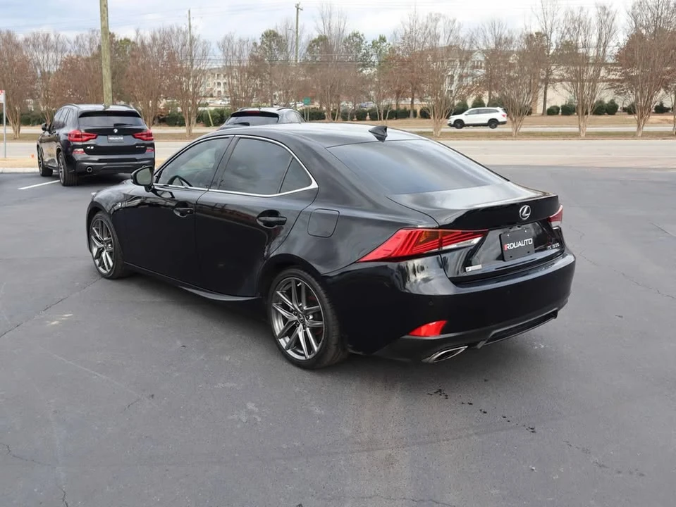 2020 Lexus IS 3rd Gen - Image 13 of 17