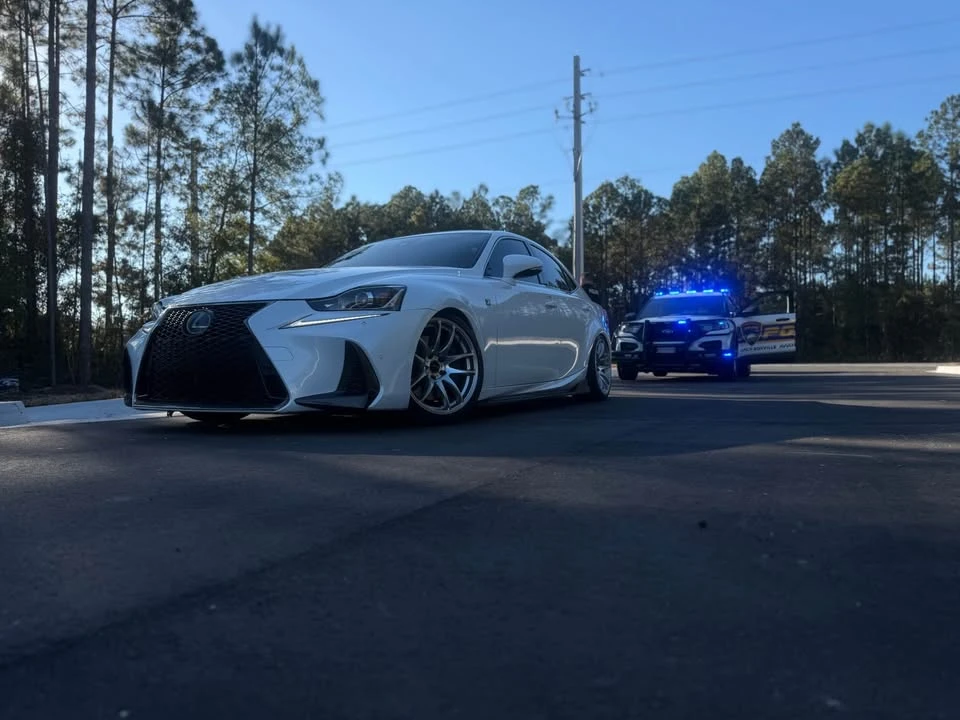 2020 Lexus IS 3rd Gen - Image 8 of 10