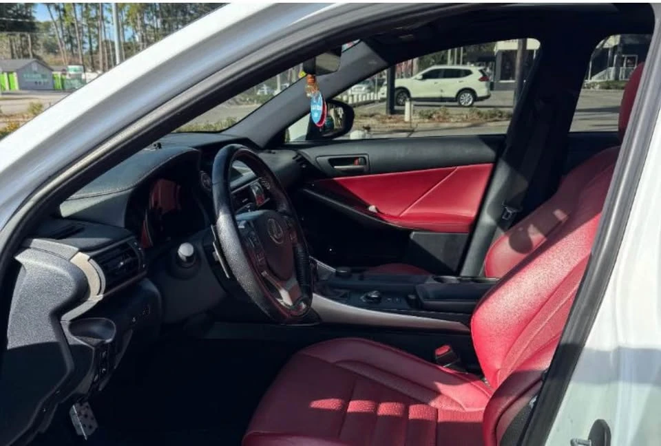 2020 Lexus IS 3rd Gen - Image 9 of 10