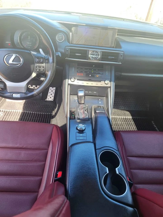 2020 Lexus IS 3rd Gen - Image 3 of 11