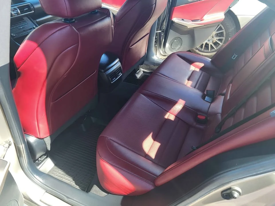 2020 Lexus IS 3rd Gen - Image 4 of 11