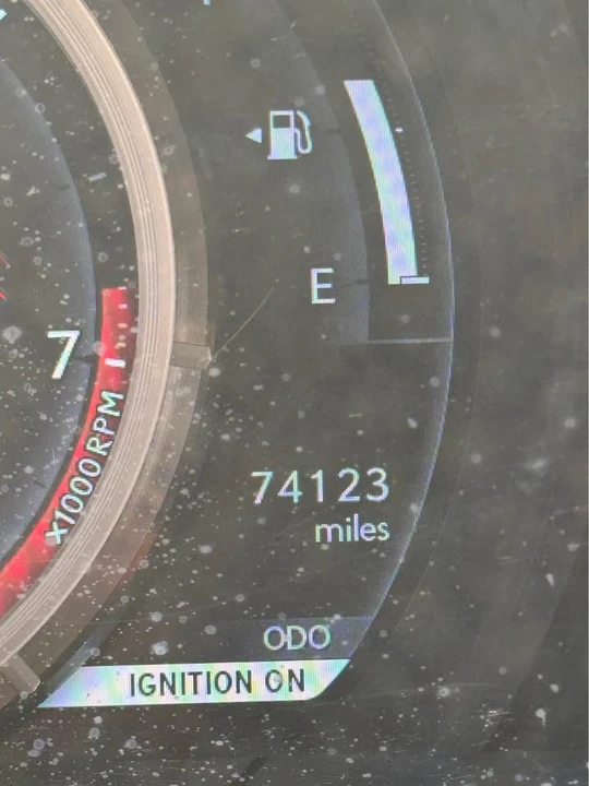 2020 Lexus IS 3rd Gen - Image 18 of 20
