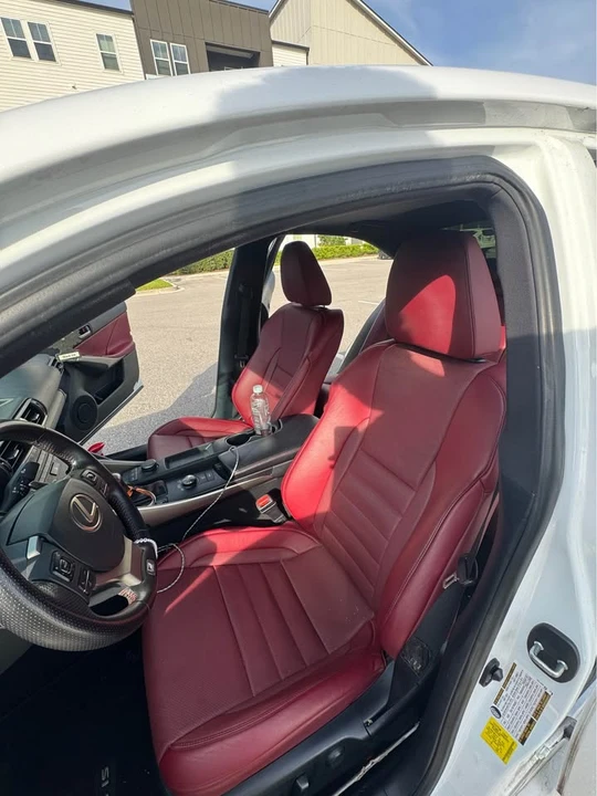 2020 Lexus IS 3rd Gen - Image 17 of 20