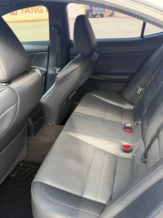 2020 Lexus IS 3rd Gen - Image 8 of 10
