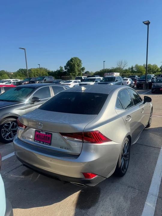 2020 Lexus IS 3rd Gen - Image 3 of 6