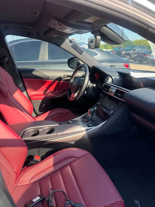 2020 Lexus IS 3rd Gen - Image 5 of 6