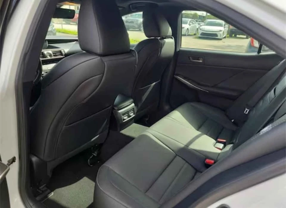 2020 Lexus IS 3rd Gen - Image 10 of 13