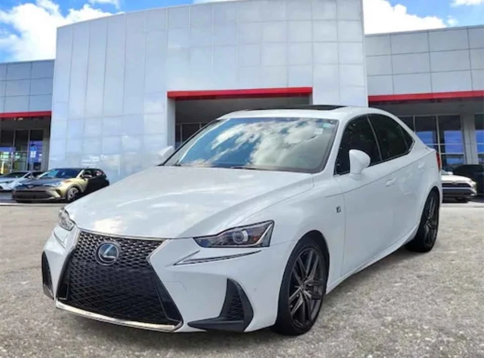 2020 Lexus IS 3rd Gen - Image 2 of 13