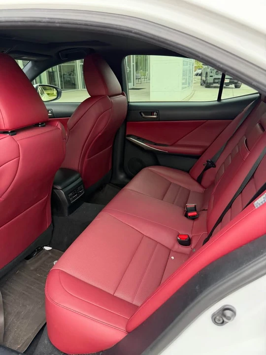 2020 Lexus IS 3rd Gen - Image 8 of 12