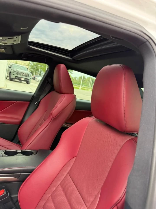 2020 Lexus IS 3rd Gen - Image 9 of 12
