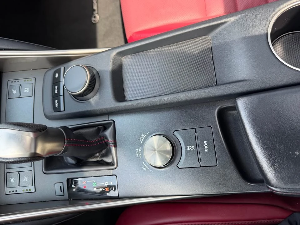 2020 Lexus IS 3rd Gen - Image 13 of 16