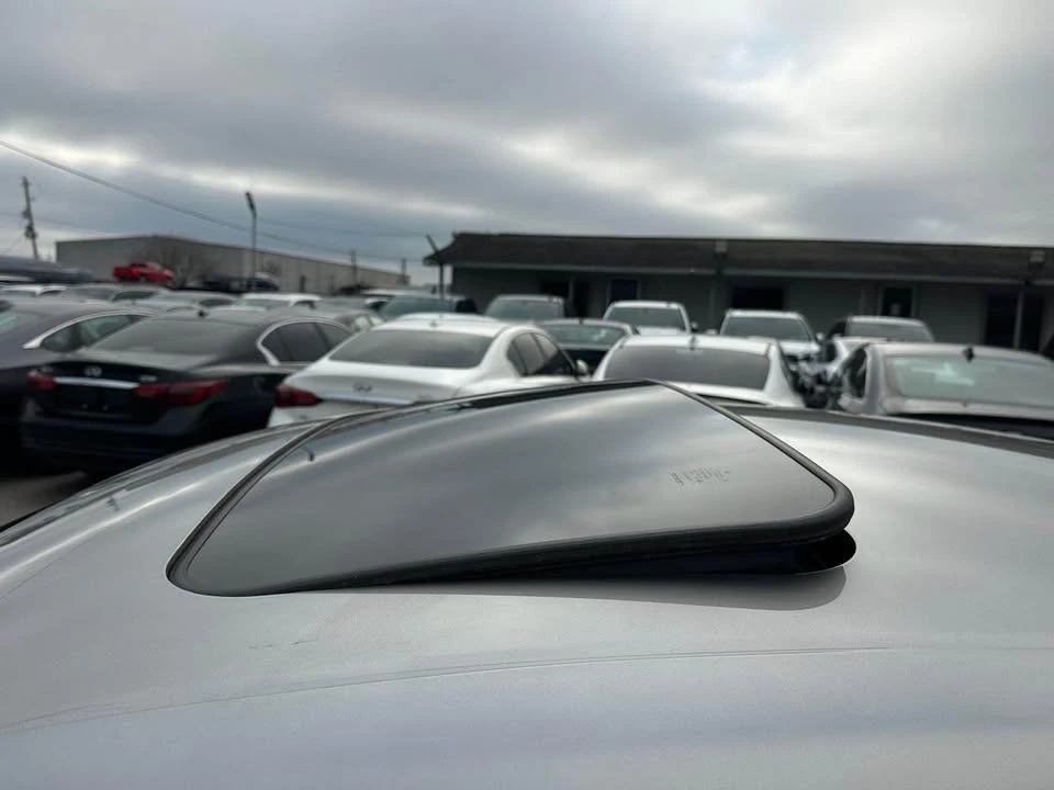 2020 Lexus IS 3rd Gen - Image 9 of 20