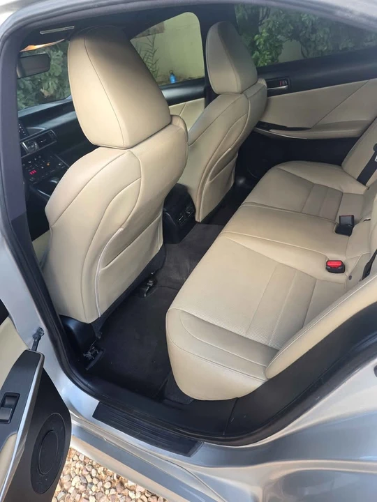 2020 Lexus IS 3rd Gen - Image 10 of 16