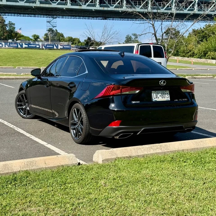2020 Lexus IS 3rd Gen - Image 4 of 15