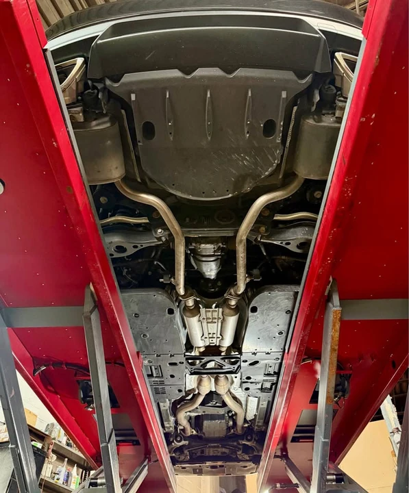 2020 Lexus IS 3rd Gen - Image 15 of 15