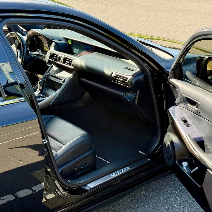 2020 Lexus IS 3rd Gen - Image 6 of 15