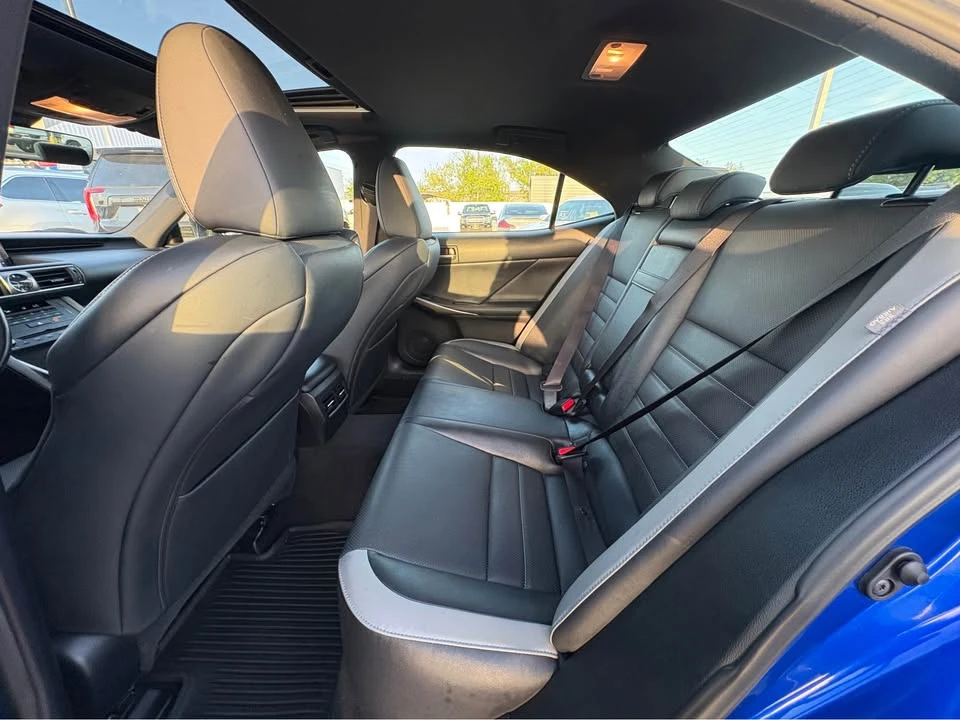 2020 Lexus IS 3rd Gen - Image 12 of 19
