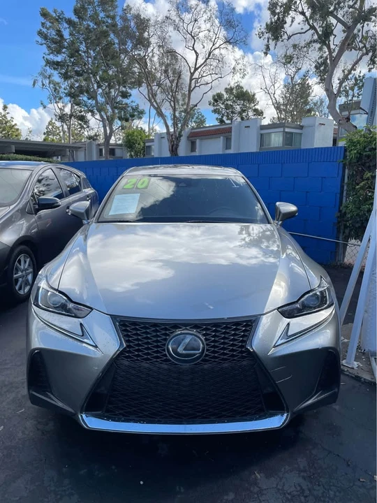 2020 Lexus IS 3rd Gen - Image 2 of 3