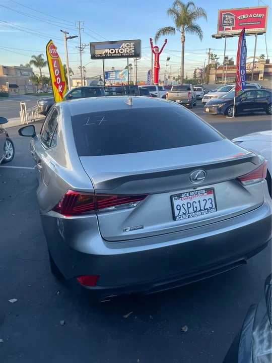2020 Lexus IS 3rd Gen - Image 2 of 5