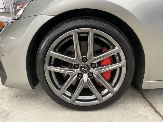 2020 Lexus IS 3rd Gen - Image 19 of 21