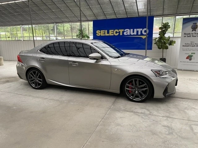 2020 Lexus IS 3rd Gen - Image 4 of 21