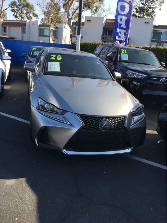 2020 Lexus IS 3rd Gen - Image 2 of 3