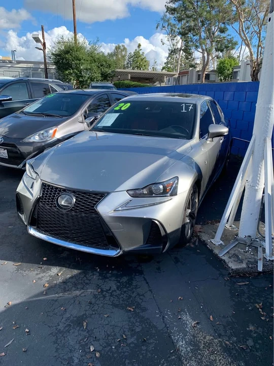 2020 Lexus IS 3rd Gen - Image 2 of 3