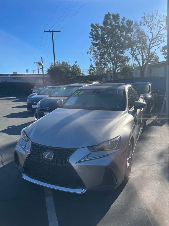 2020 Lexus IS 3rd Gen - Image 2 of 3