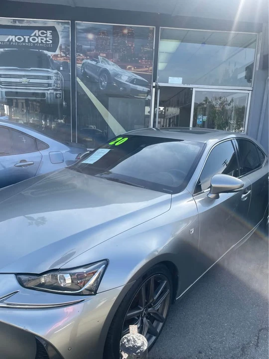 2020 Lexus IS 3rd Gen - Image 2 of 3